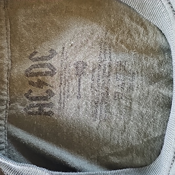 XL AC/DC Back in black t shirt - Picture 4 of 5